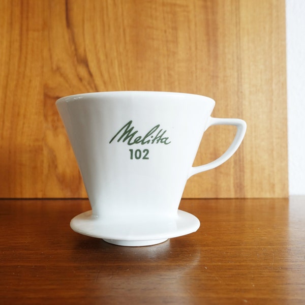 Melitta Filter 102 white three-hole 3-hole coffee filter 50s 60s kitchen vintage midcentury ceramic kidney table space age