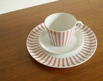 Melitta Zürich rot rosa weiß Streifen Gedeck Kaffeetasse Untertasse Kuchenteller Ernst Jupp 50er vintage midcentury Nierentisch space age