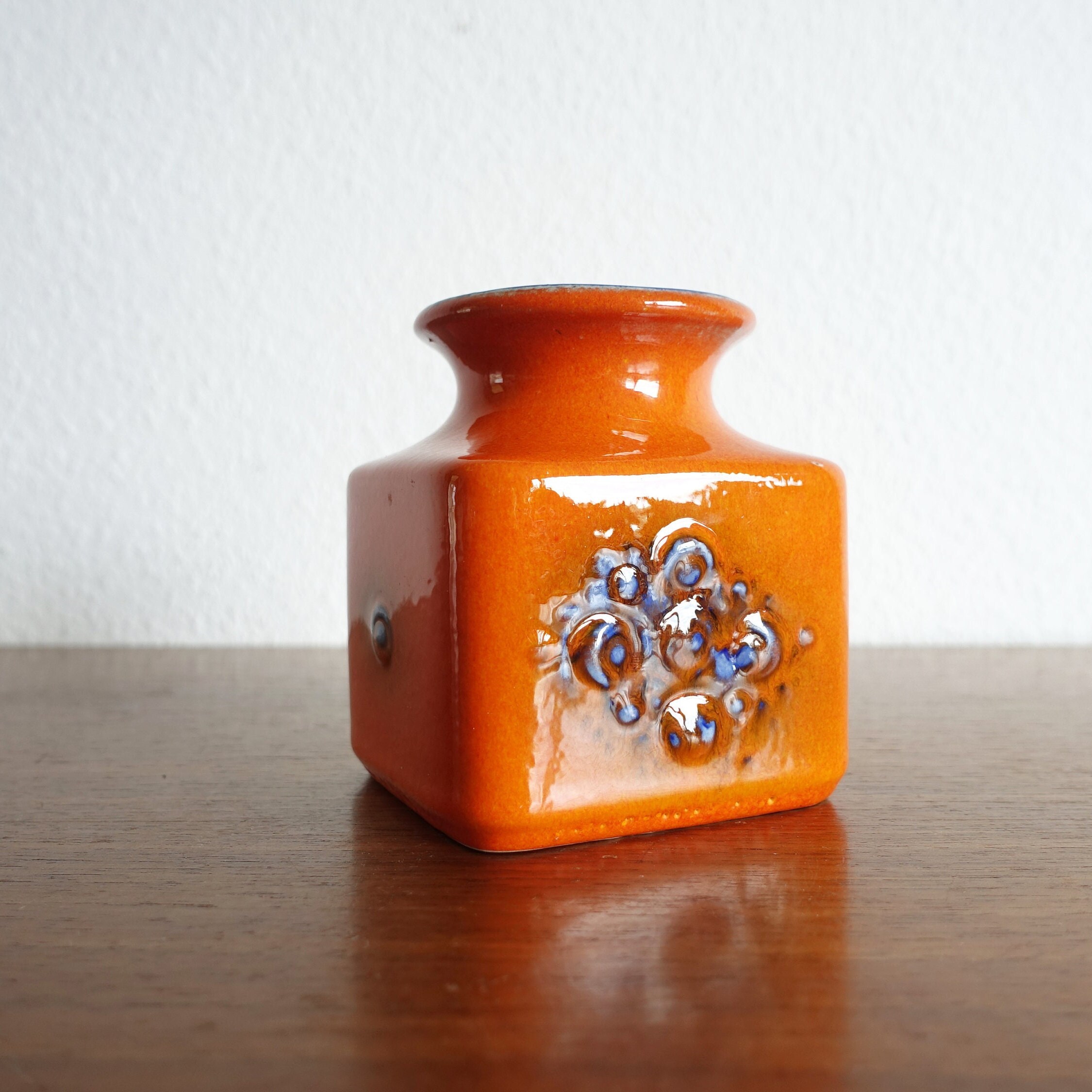Carstens Tönnieshof vase 10 cm orange blue fat lava ceramic vintage 60s 70s kidney table space age West Germany W.-Germany
