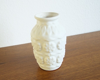 Bay Keramik Vase Form 76/14 Bodo Mans weiß matt Blumen Relief fat lava 60er 70er vintage Nierentisch space age midcentury