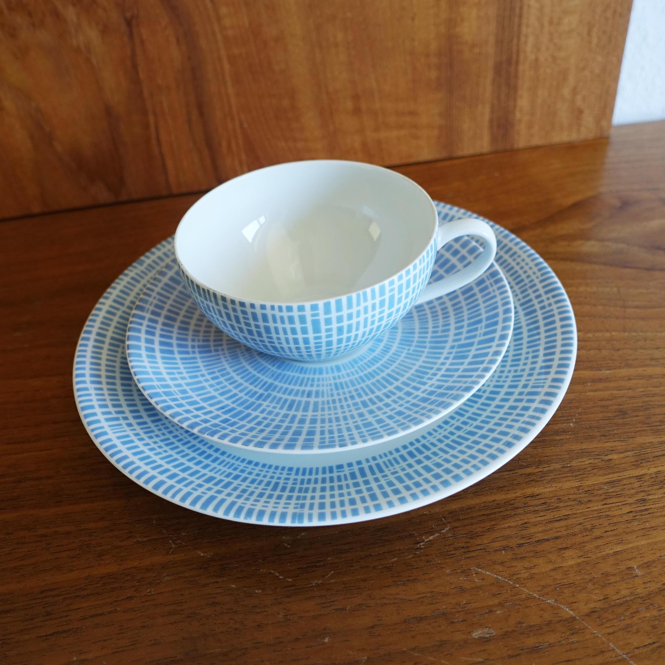 青い縁のティーカップ - Etsy 日本