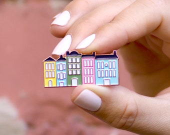 The Charleston Collection - Rainbow Row Enamel Pin