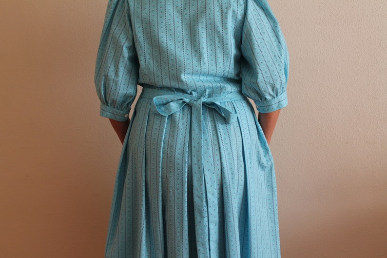 Dirndl Dress Blue Dirndl Dress Austrian Folk Apron Dress Alpen Style Trachten German Bavarian Folk National Costume Blue Oktoberfest Large