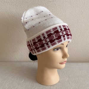 Jalo Neule Oy Hat White Pink Knitted Scandinavian Hat Retro Winter Hat Traditional Nordic Winter Cap Knit Beanie Fair Isle