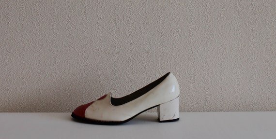 Vintage Shoes 60's 70's Bridal Shoes White Shoes … - image 2