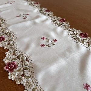 Vintage Table Runner Flower Embroidered Cut Out Table Runner Scandinavian Table Cloth