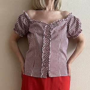 Gingham Checkered Blouse Red White Plaid Cotton Summer Top Short Sleeve Button up Open Shoulder Dirndl Blouse Plus Size XXL