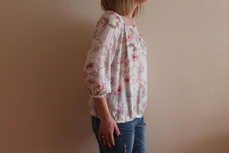 Vintage Blouse Silky Blouse Floral Print Women Top Romantic Summer Shirts 34 Sleeve Pale Pink Ivory Pastel Oversized