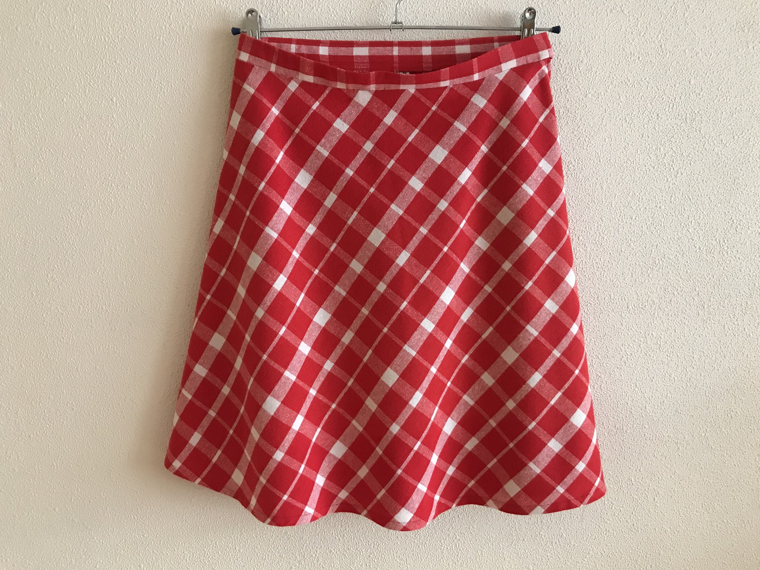 Tartan skirt red white cheap