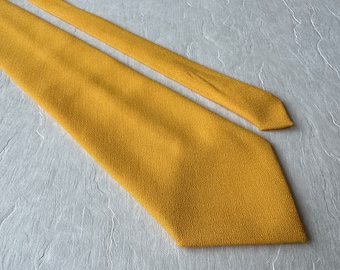 Vintage Necktie Yellow Necktie Men's Neck Tie Yellow Neck Tie Suit Accessories Mens Office Attire Dress Up Clothes