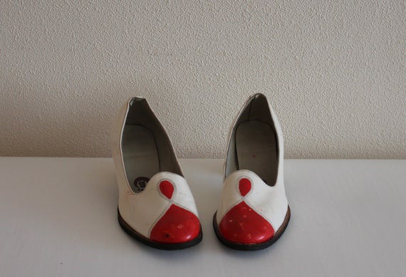 Vintage Shoes 60's 70's Bridal Shoes White Shoes … - image 4