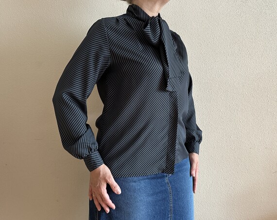 Eugene Georges Vintage Blouse Gray Women Blouse B… - image 4