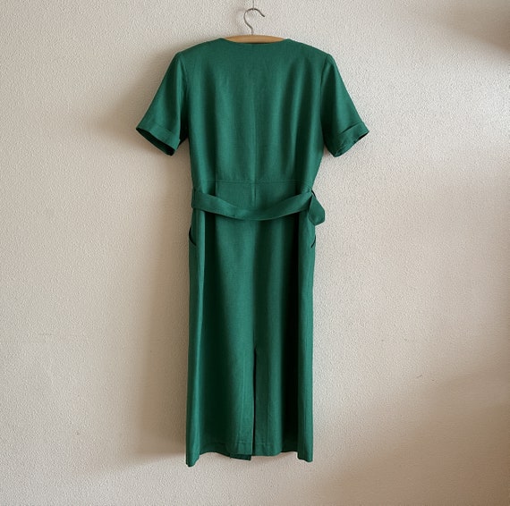Miss H. Vintage Dress Green Linen Blend Women's Dress Military Uniform Style Secretary Shirt Dress Button up Shoulder Pads Belted Miss H. Vintage Dress Green Linen Blend Women's Dress Military Uniform Style Secretary Shirt Dress Button up Shoulder Pads Belted