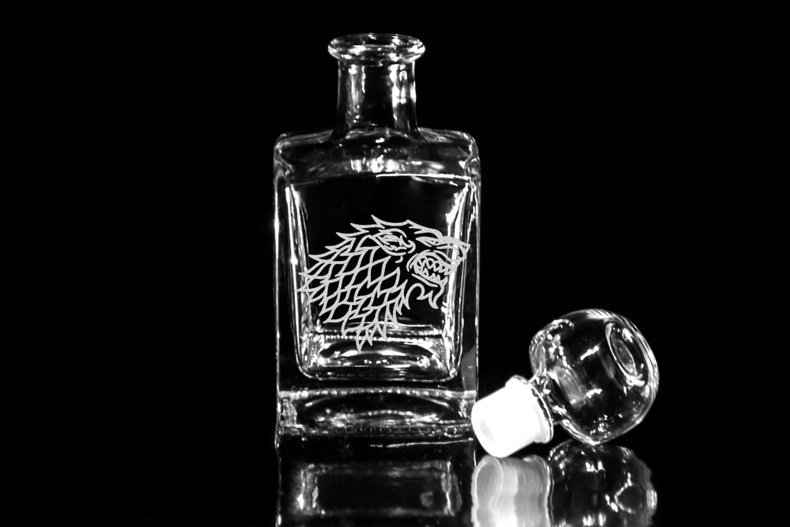 Game of thrones Glass Whiskey decanter Set 17 oz. & 2 Etsy