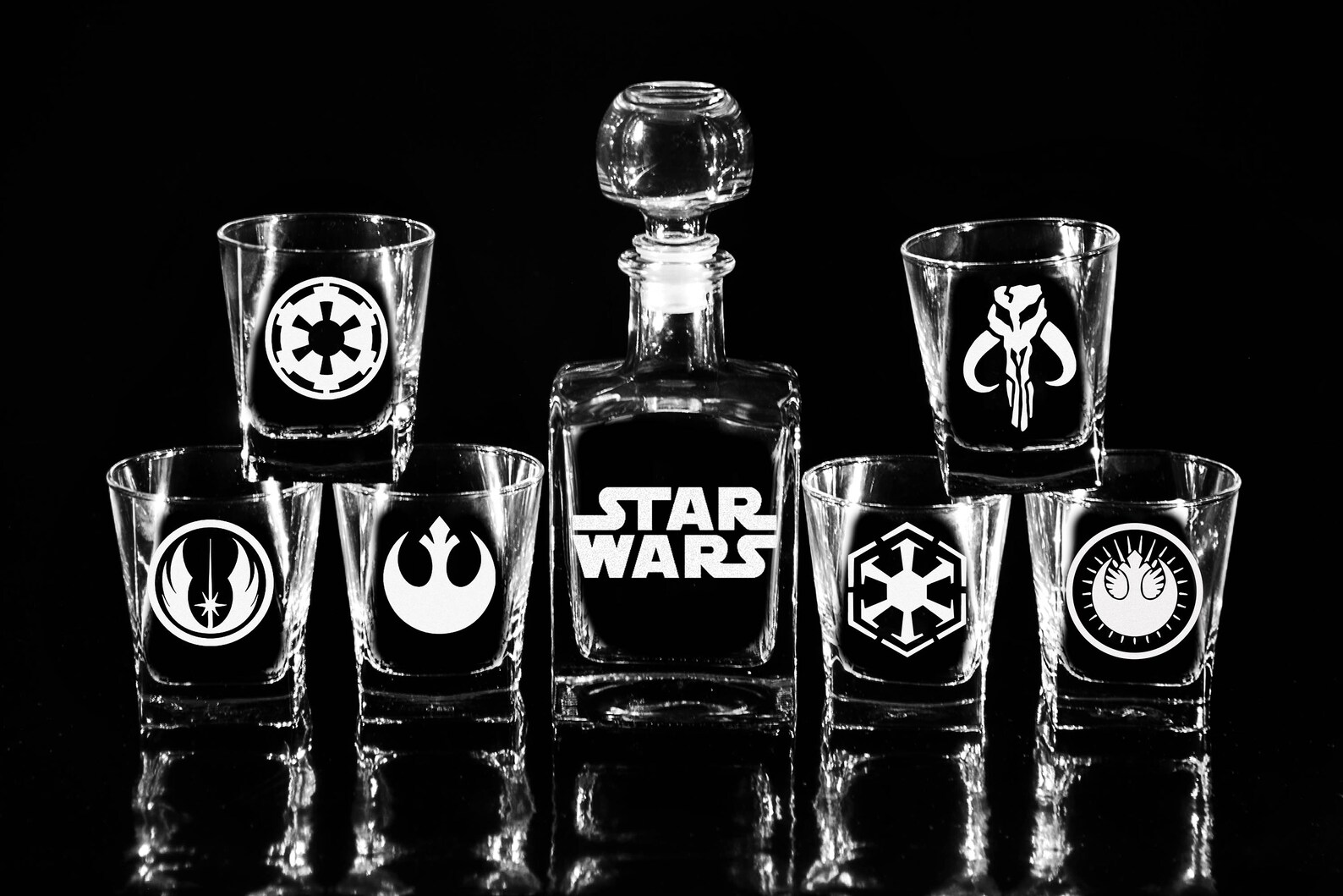 STAR WARS Glass Whiskey decanter Set 17 oz. & glasses Scotch Etsy