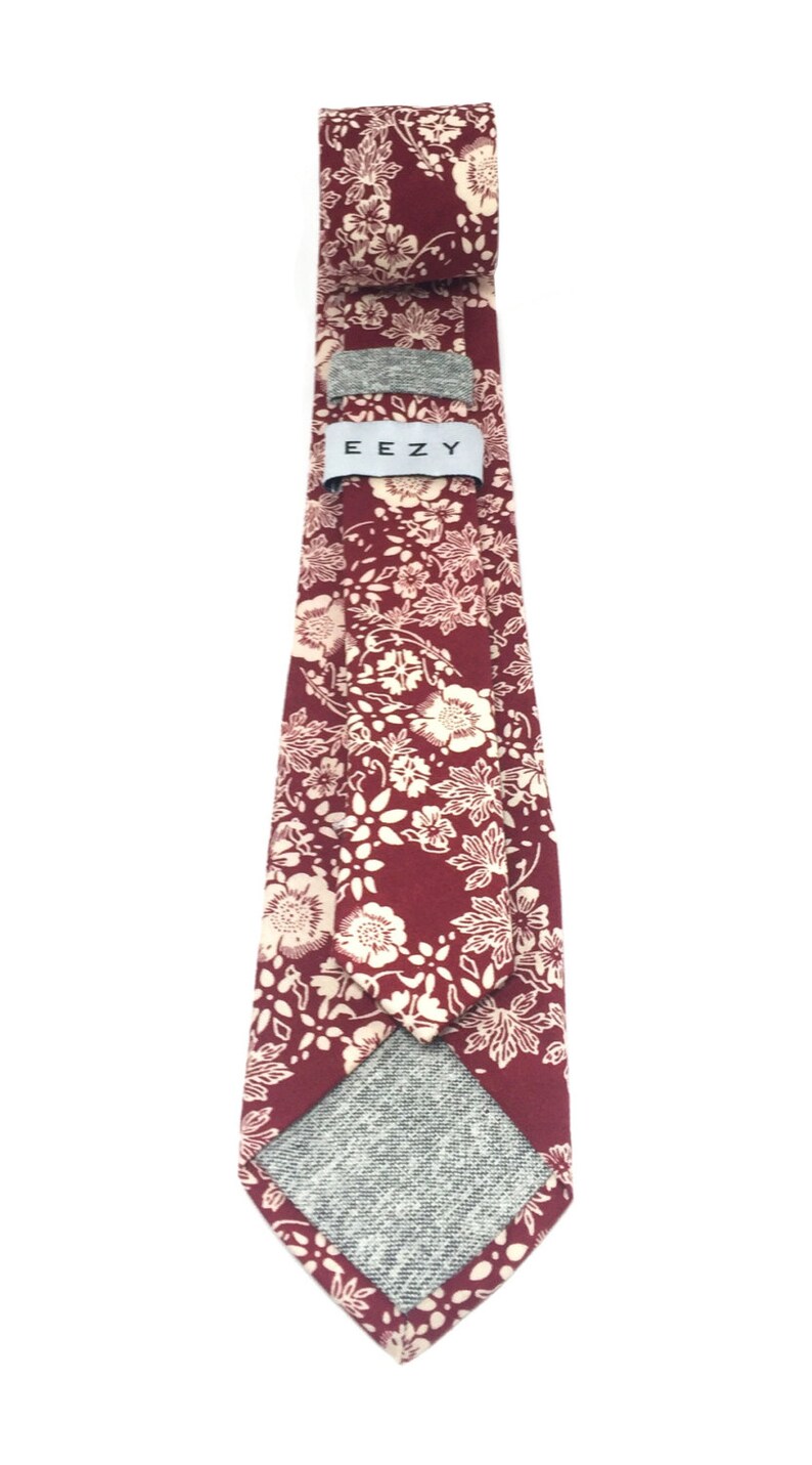 Floral Skinny Tie Mens Skinny Tie Red Floral Necktie Mens Floral tie Mens Tie Neckties Floral Tie