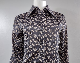 Vintage 70s Huk-A-Poo Disco Shirt: Grape Print, Fitted Polyester