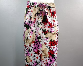 Saia longa floral de algodão estilo anos 70, com botões frontais, fenda e cinto na cintura, tamanho 10.