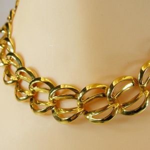 Vintage NAPIER Necklace Signed Script Fancy Link Gold Tone Design Napier Collar Choker Necklace Fold Over Clasp