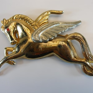 Vintage Pot Metal Flying Pegasus Brooch- Pin, Large Pegasus FRED GREY Style brooch,