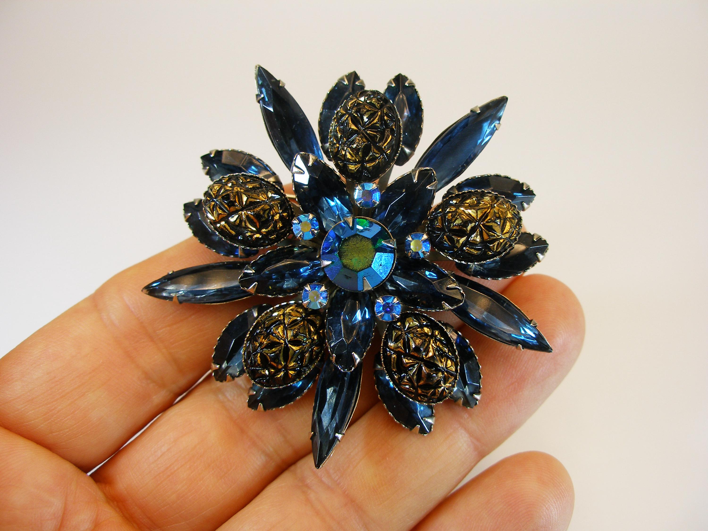 JUDY Lee 蝶のブローチ Judy Lee Unmarked Topaz Rhinestone, Aurora Borealis, Frosted