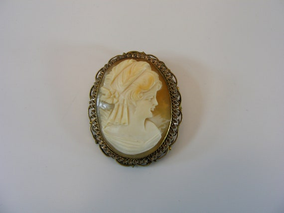 Carved Brooch Pin Pendant, Carved Shell Cameo Pen… - image 1