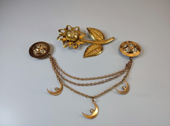 Vintage 1940s Sun Moon Star Rhinestone Brooch Pin, Gold Tone Vintage 1940s Sun Moon Star Rhinestone Brooch Pin, Gold Tone