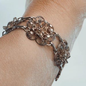 Vintage Old Sterling Silver Filigree Flowers Bracelet, Rare Old Silver Flower Link Filigree Vintage Bracelet, Hand Jewelry