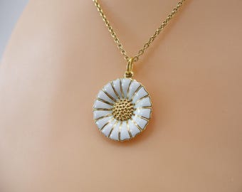 Excellent 18mm GEORG JENSEN Daisy Pendant Sterling Silver 925 And White Enamel Pendant, Gold Plated