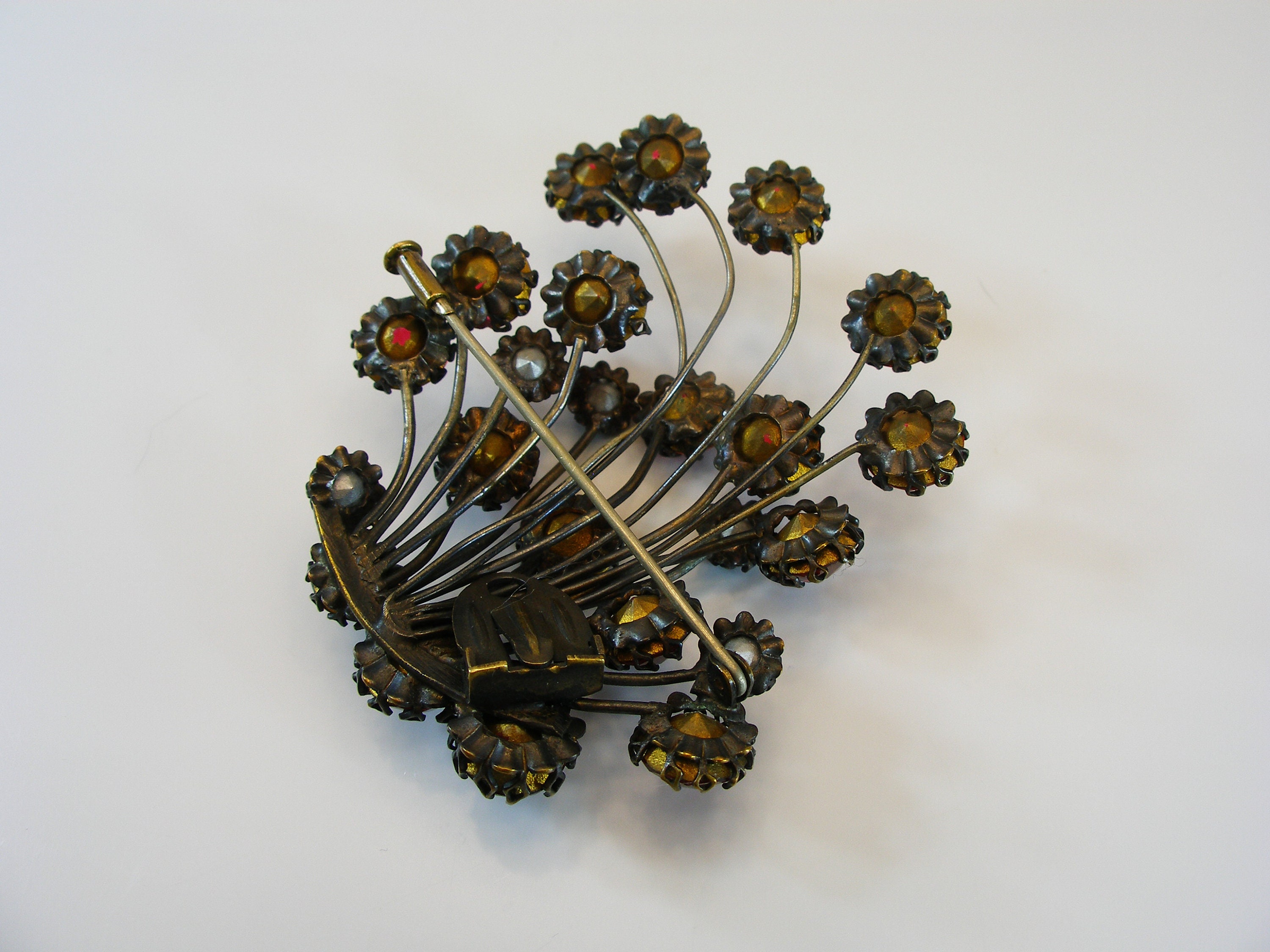 * vintage brooch ୨୧ *✵ ヴィンテージ ブローチ (f) CIS Countess Cissy ZOLTOWSKA, Magnificent Old Brooch