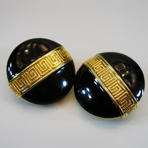 GIVENCHY Autentici orecchini vintage Givenchy con clip-Givenchy firmato orecchini con clip in smalto nero color oro