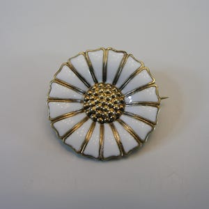 Anton Michelsen デイジー フラワー シルバー ブローチ il_fullxfull.6756942764_3lrs.jpg