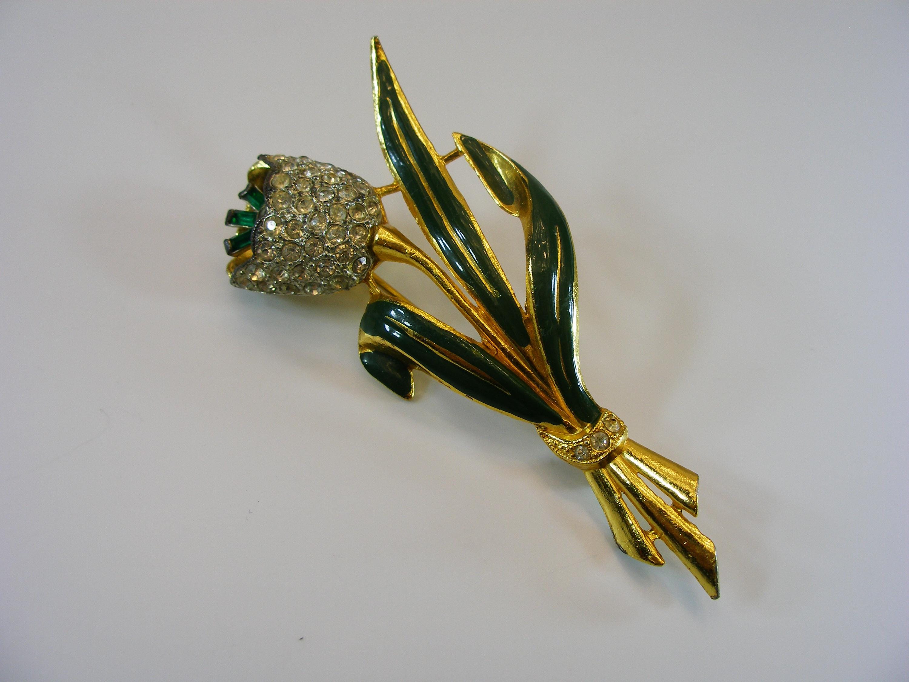 Coro Brooch - Etsy Canada