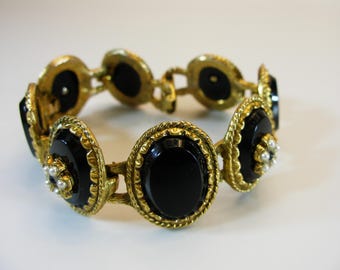 Vintage Bracelet, Gold Tone Link Bracelet With Faux Agate And Faux pearls, Black Bracelet
