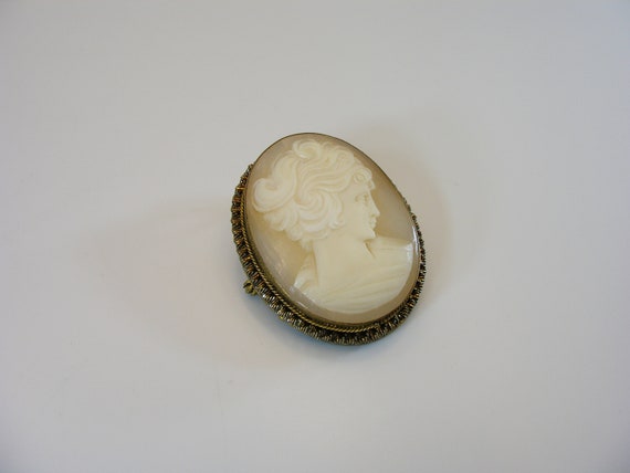 Lovely Vintage Shell Cameo, Carved Brooch Pin Pen… - image 2