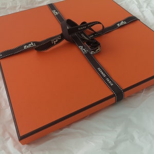 VINTAGE Orange Hermes box Hermes scarf box Hermes Paris Original vintage Hermes Original Hermes Collectible French Hermes gift box Fashion