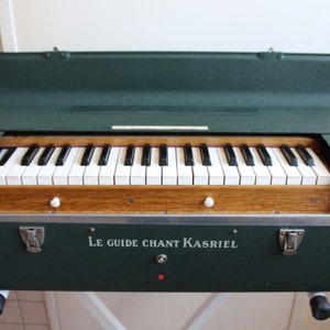 SOLD French Vintage Harmonium Pump Organ Kasriel Reed Organ Musical ...