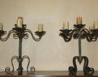 PAIRE de lampes en fer forgé patiné, chandelier, bougeoir, bougeoir, maison de campagne, ferme rustique