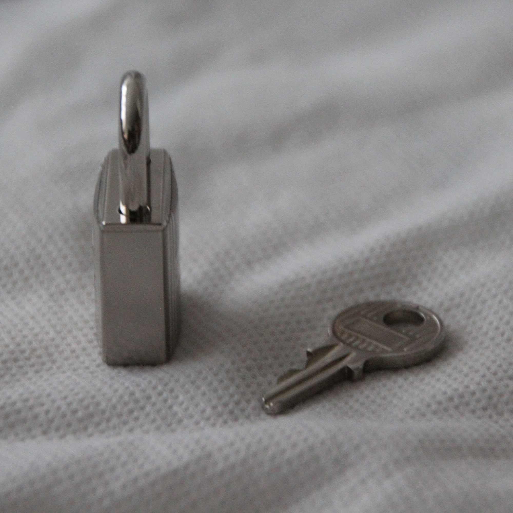 Hermes Silver Padlock Key Charm Cadena Lock Set Used | eBay