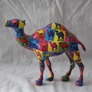 Pop art camel figurine Design statue Collectible camel statue Camel sculpture Animal Camel gift Camel decor Office desk Rainbow decor