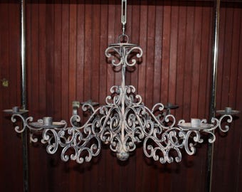 Großer französischer Manor-Kerzenhalter aus Schmiedeeisen, Leuchter im gotischen Stil