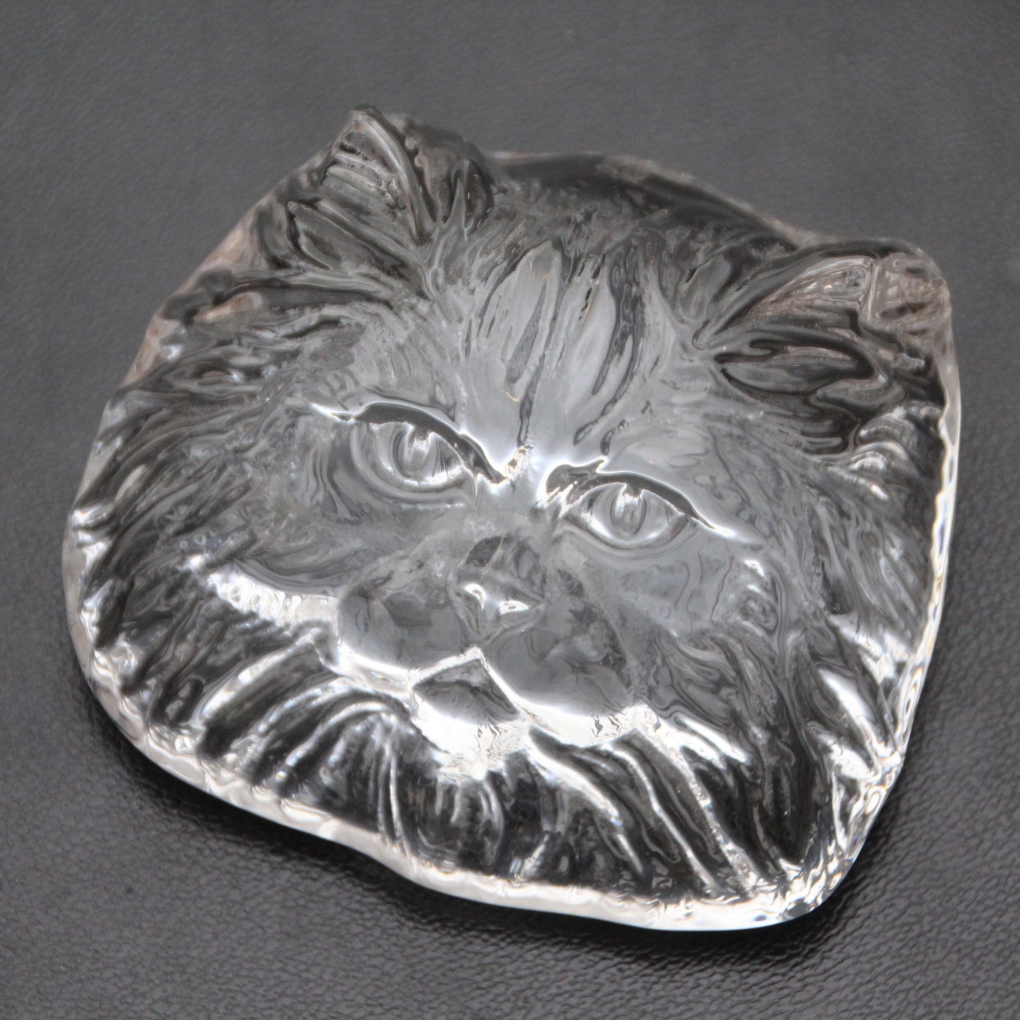 Daum france  猫　置物 DAUM CRYSTAL CAT MINI SEATED KITTEN AMBER #05330/C BRAND NEW