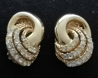 Boucles D'oreilles Clips Dorées Rondes Avec Strass Noirs - Style ORENA - Occasion