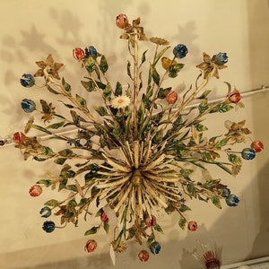 Flower chandelier lighting Flower Bouquet ceiling light Roses Tulips Daisy decor Living room pendant light Entryway Farmhouse Dining room
