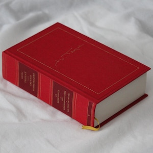 Red Gold decorative book French book Hardcover Red book Gold book Shabby chic French Vintage book Library