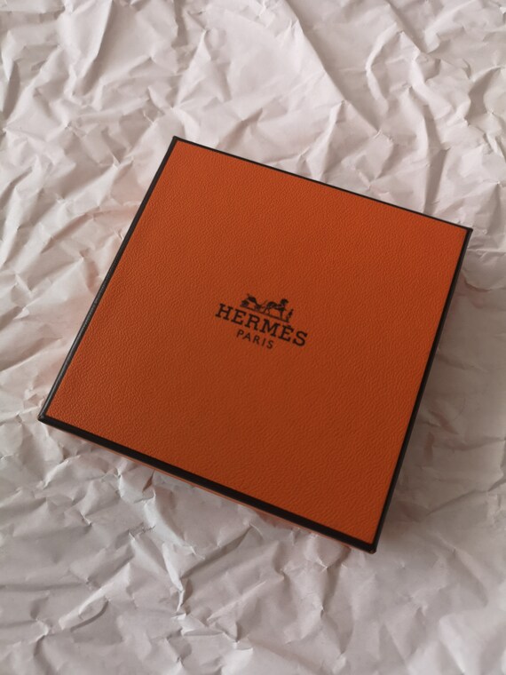 Large Collectible Authentic Hermes Orange Box Hermes Fashion