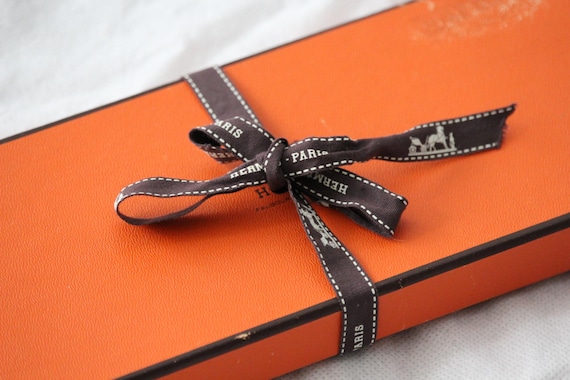 Small Vintage Orange Hermes Gift Box With Hermes Ribbon