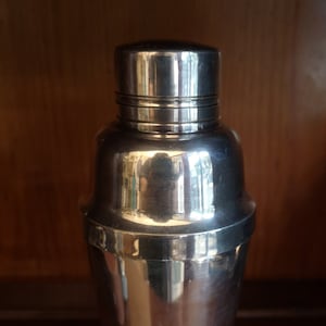 Silver plate shaker Barware accessories Barman Cocktail shaker Bar Martini shaker Cocktail tools Bar decor Man cave Drink mixer Bar tools