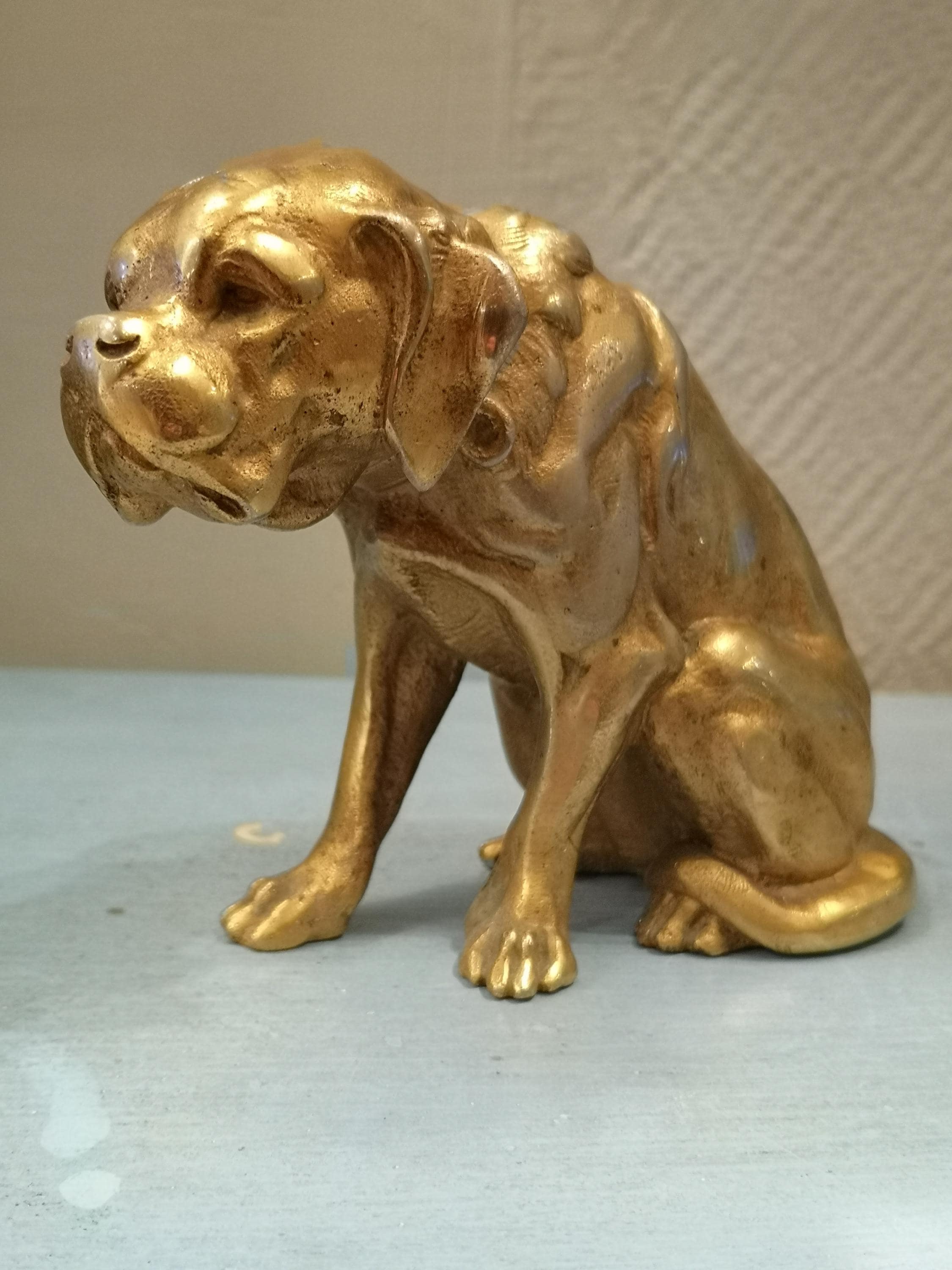 犬の頭部を持つ樹脂製彫刻 il_fullxfull.6297150886_vjkr.jpg