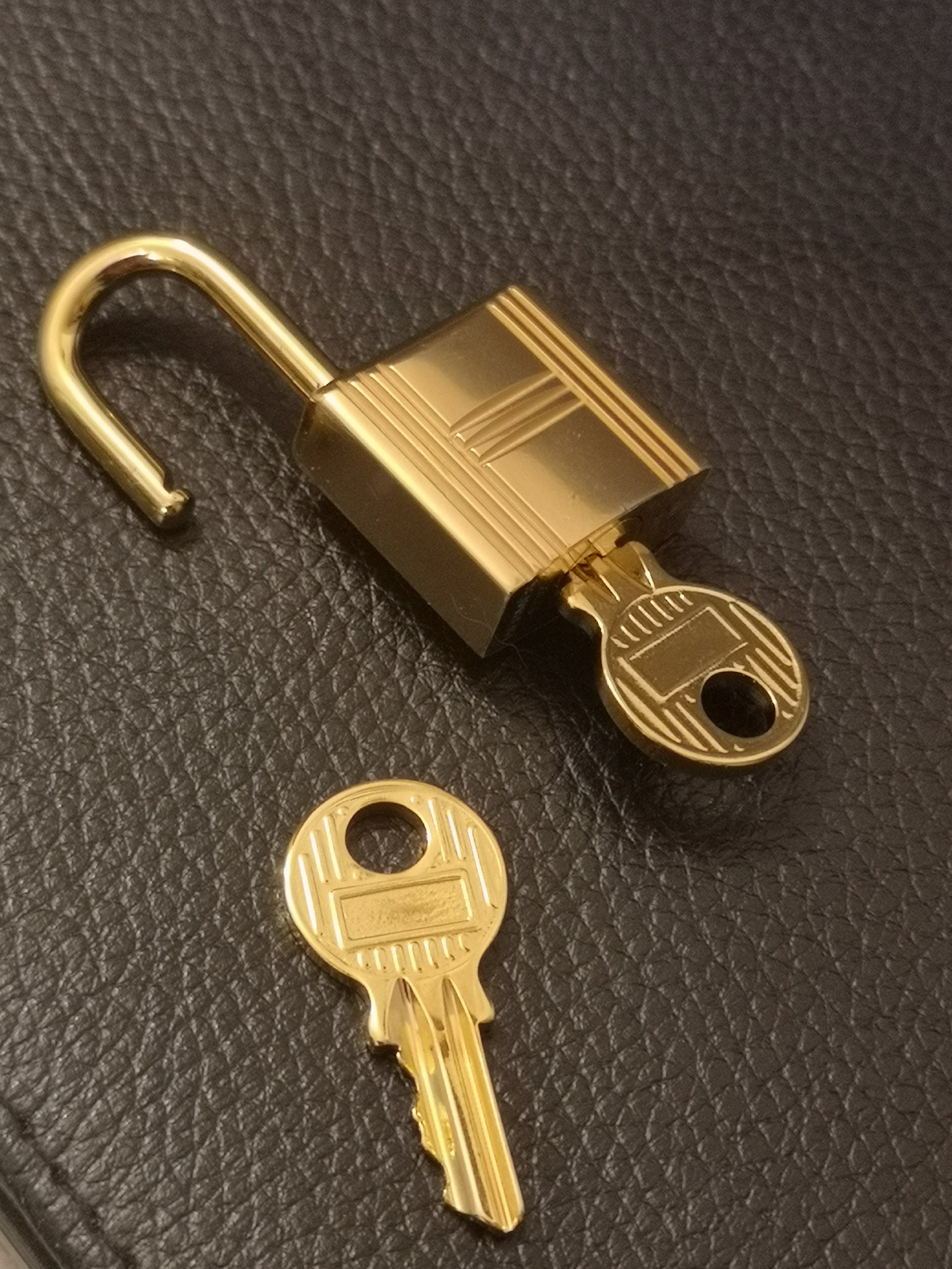 Lucchetto hermes originale sale